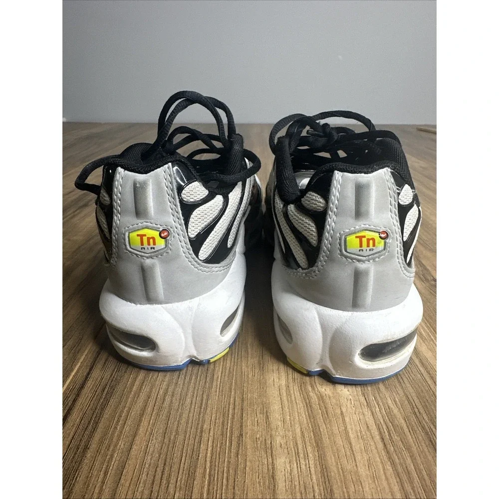 Nike good used